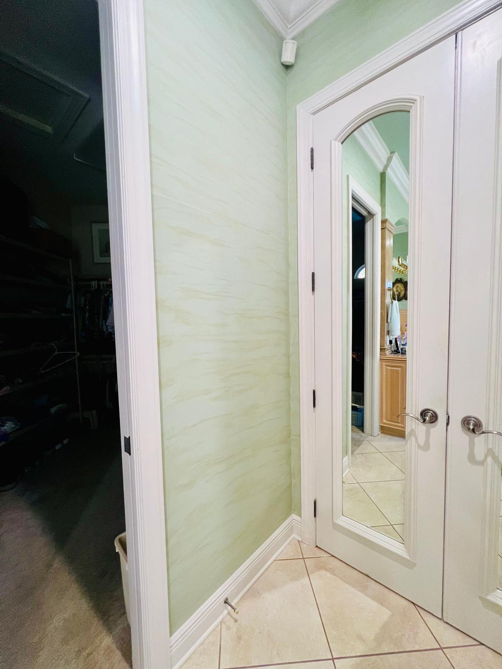 Limewash: El Acabado Europeo que Está Revolucionando el Diseño de Interiores